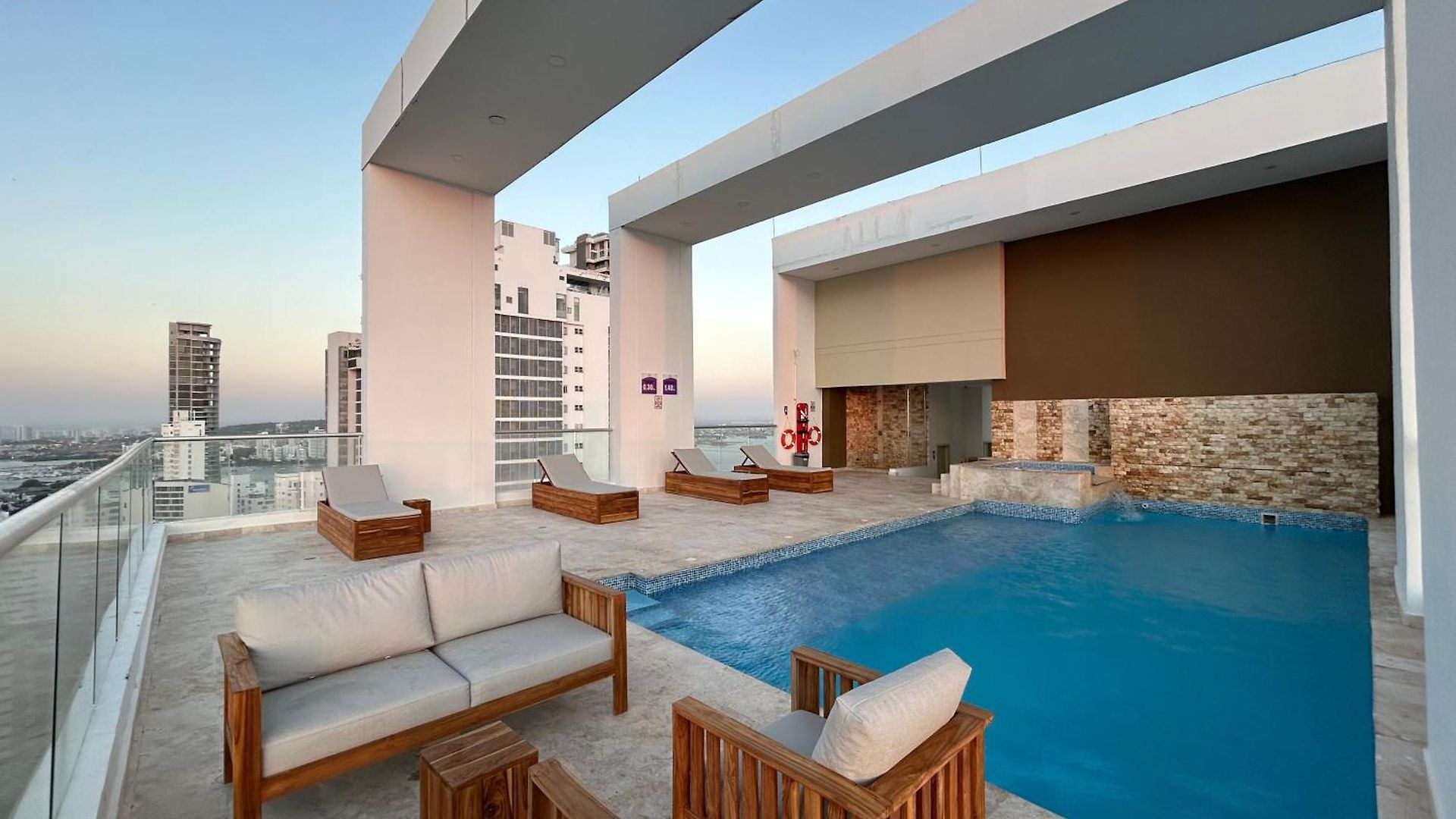 Magno Loft Bocagrande Diseno De Doble Altura Con Vista Al Mar Y La Bahia Aparthotel