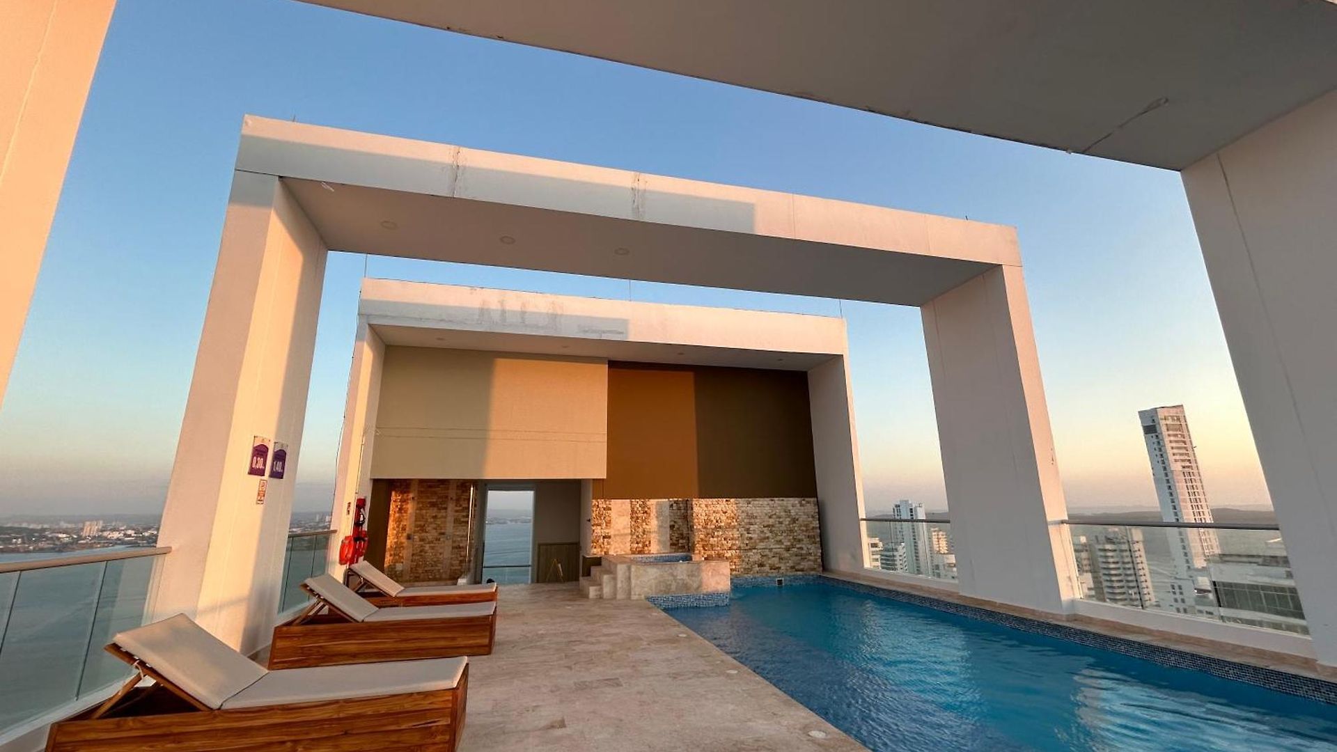 Aparthotel Magno Loft Bocagrande Diseno De Doble Altura Con Vista Al Mar Y La Bahia *
