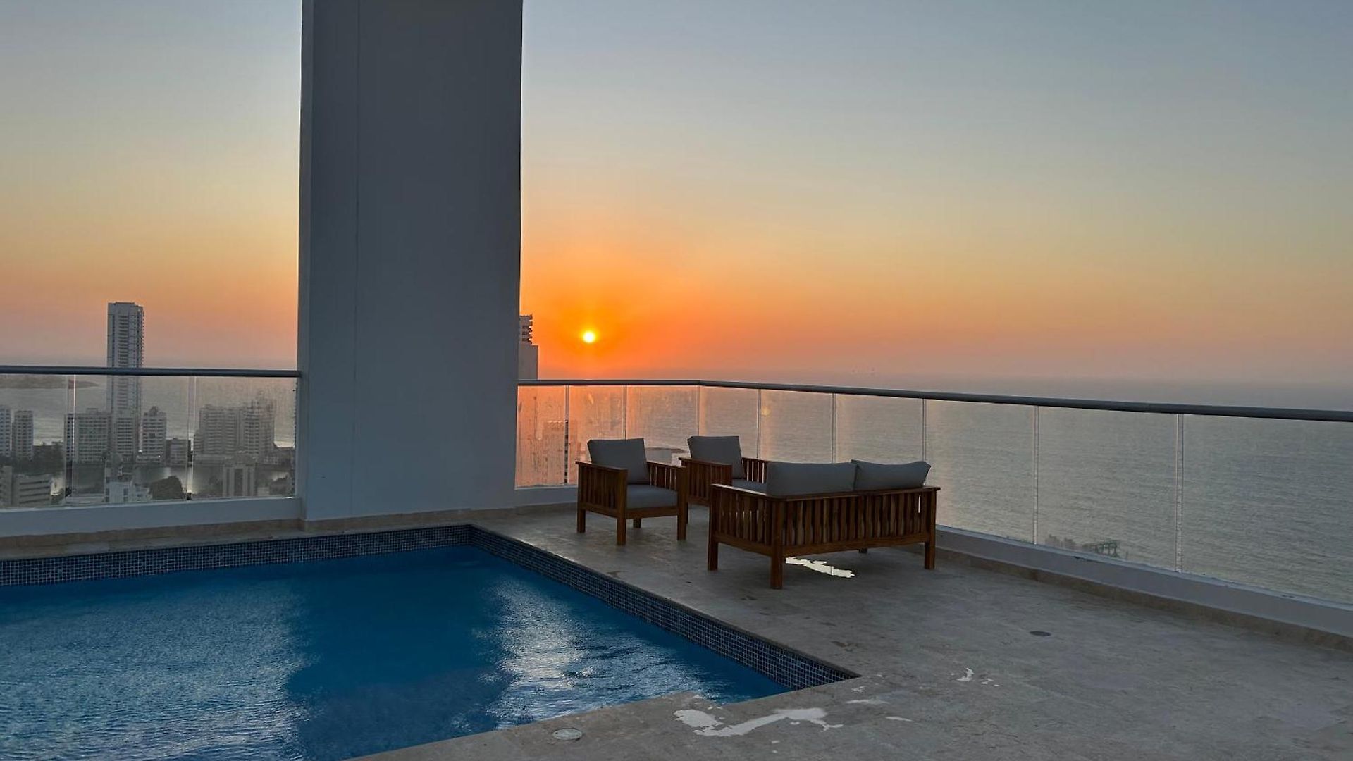 Magno Loft Bocagrande Diseno De Doble Altura Con Vista Al Mar Y La Bahia * Cartagena