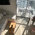 Apartamento Magno Loft Bocagrande Diseno De Doble Altura Con Vista Al Mar Y La Bahia