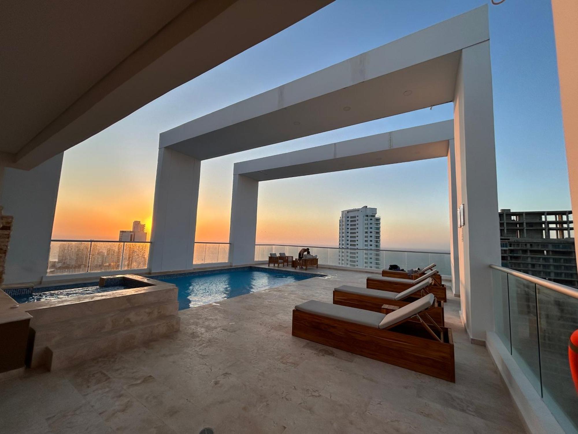Magno Loft Bocagrande Diseño De Doble Altura Con Vista Al Mar Y La Bahía *