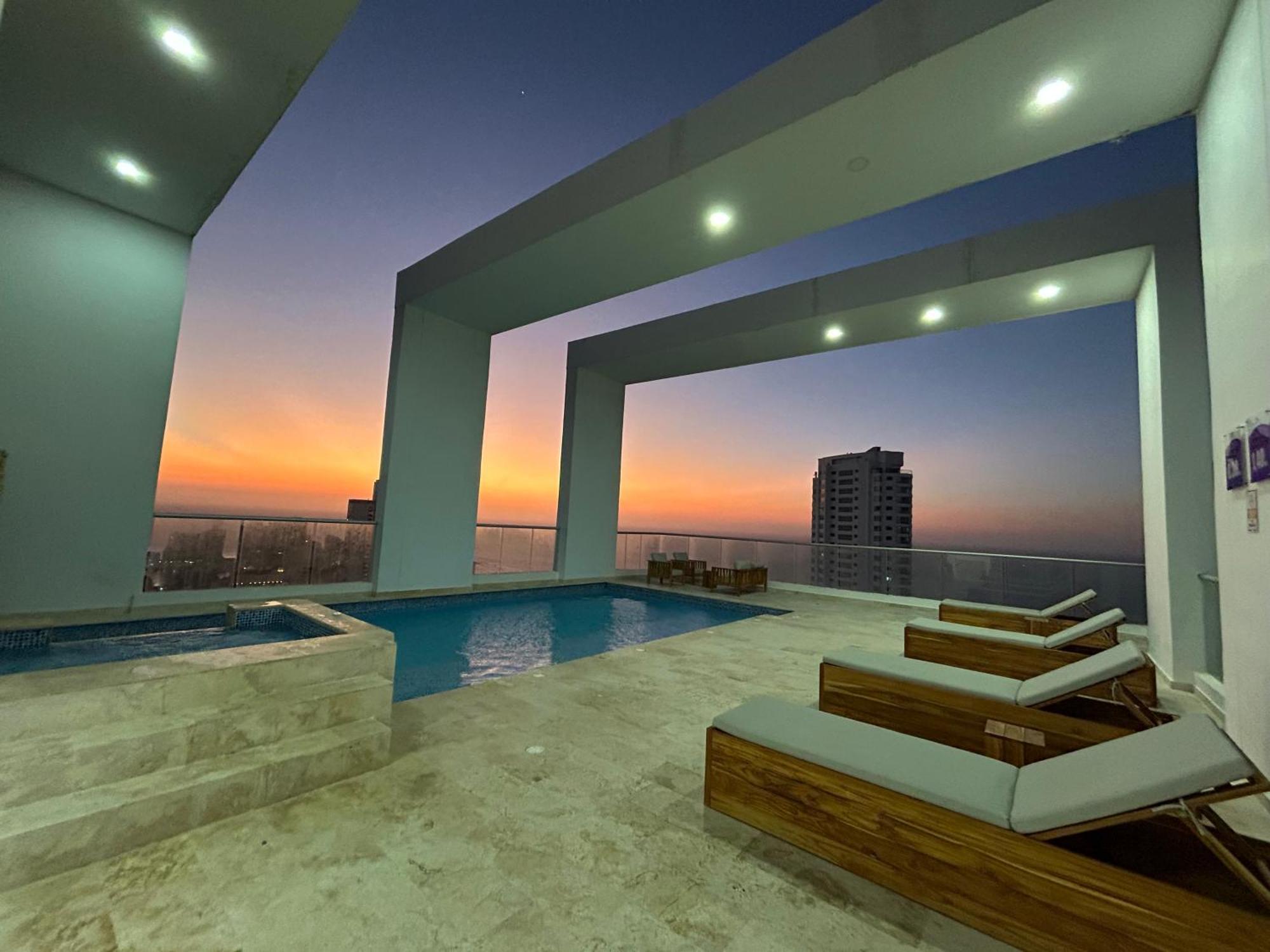 Magno Loft Bocagrande Diseno De Doble Altura Con Vista Al Mar Y La Bahia Cartagena